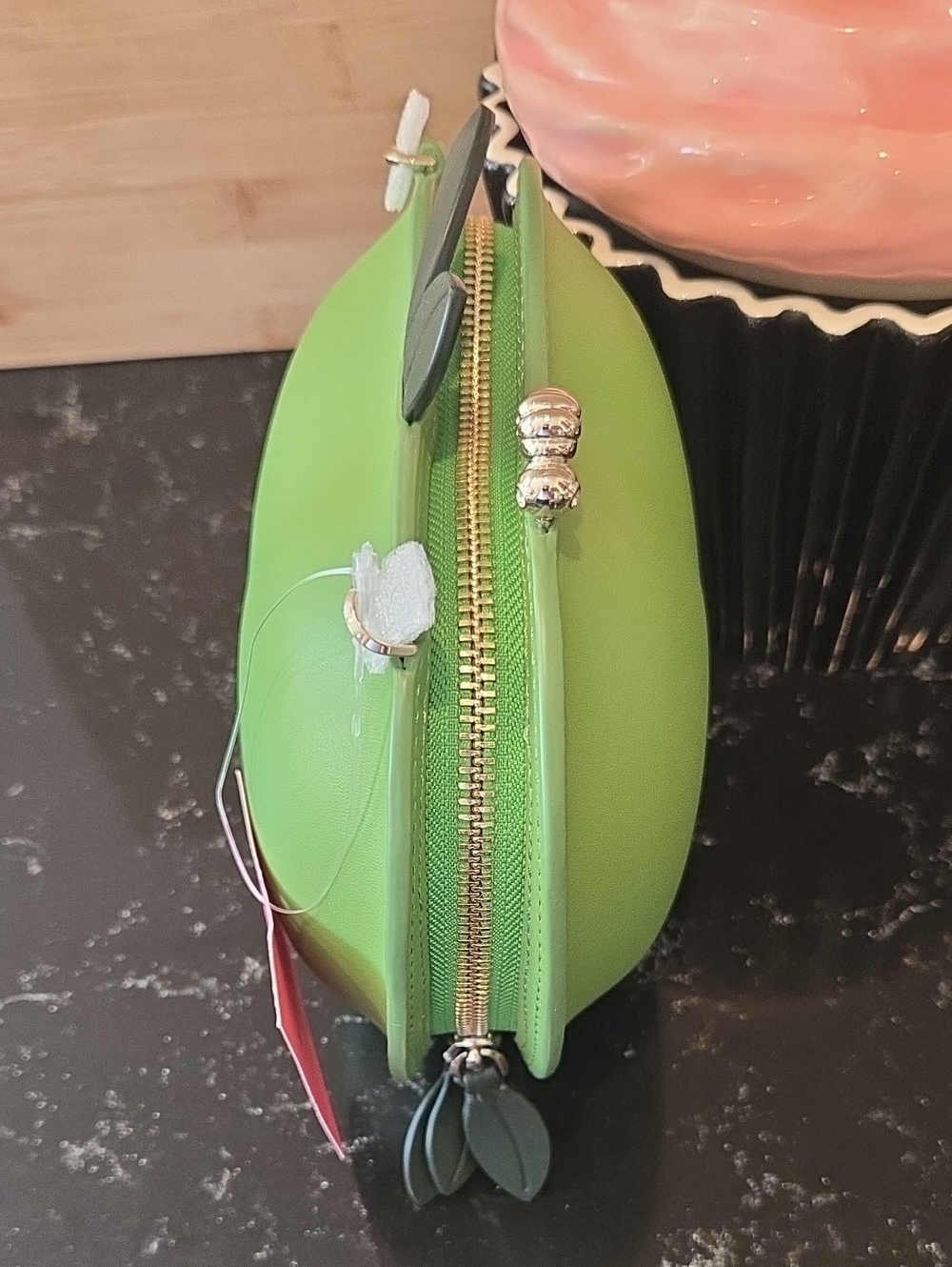 Kate Spade Apple Crossbody Picnic Green NWT - Picture 3 of 5